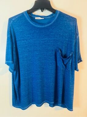 Zenana Outfitters Classic Blue Crew Neck Tee